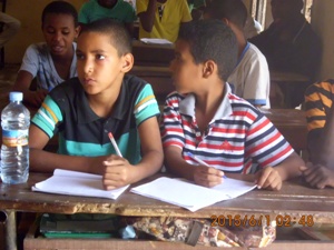 Enseignement : les lycéens de Méderdra protestent contre le manque cruel d’enseignants Enseignement : les lycéens de Méderdra protestent contre le manque cruel d’enseignants