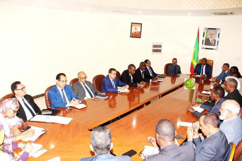 Le secrétaire général du gouvernement rencontre les secrétaires généraux des ministères