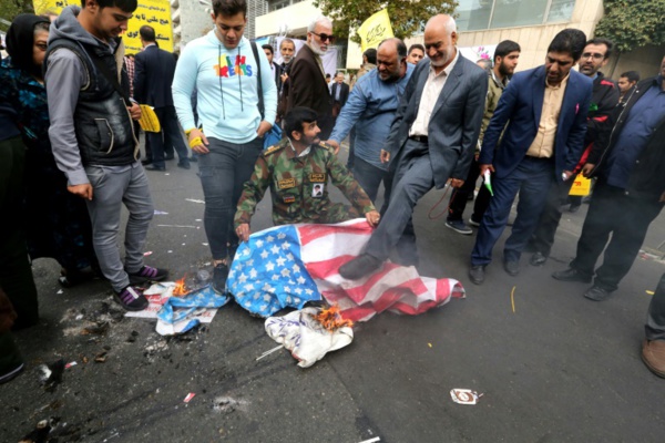 "Mort à l'Amérique": l'Iran célèbre la prise d'otages de 1979