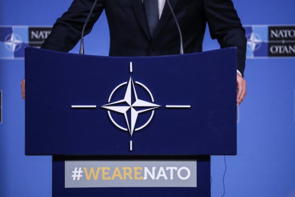 Le président français Macron juge l'Otan en état de "mort cérébrale"