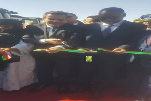 Le ministre du Commerce assiste à l’ouverture de l’exposition Amegar-Tindouf