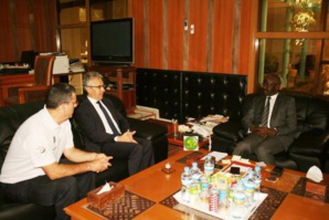 Le ministre de l’intérieur reçoit l’ambassadeur de France Le ministre de l’intérieur reçoit l’ambassadeur de France