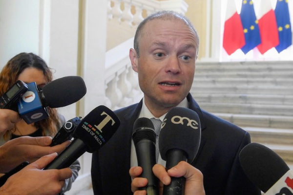 Meurtre d'une journaliste à Malte: le Premier ministre annonce qu'il démissionnera en janvier Meurtre d'une journaliste à Malte: le Premier ministre annonce qu'il démissionnera en janvier