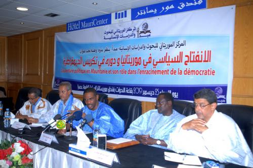 Organisation d’une session sur l’ouverture politique en Mauritanie