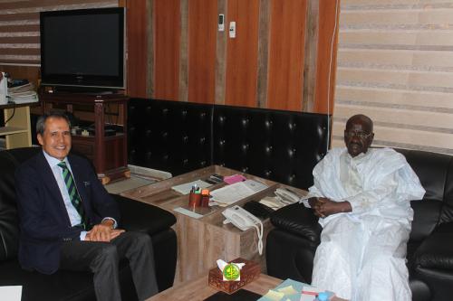 Le ministre de l’intérieur s’entretient avec l’ambassadeur du Maroc Le ministre de l’intérieur s’entretient avec l’ambassadeur du Maroc
