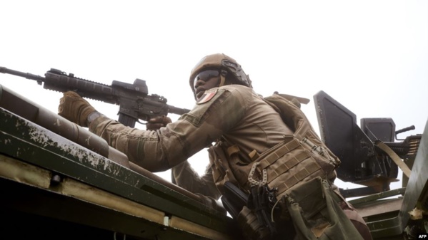 Sahel : la France va envoyer des renforts supplémentaires Sahel : la France va envoyer des renforts supplémentaires