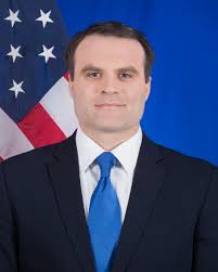 Le ministre des Affaires étrangères reçoit un responsable américain du Foreign Office Le ministre des Affaires étrangères reçoit un responsable américain du Foreign Office