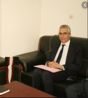 Le ministre des affaires étrangères s’entretient avec l’ambassadeur de France