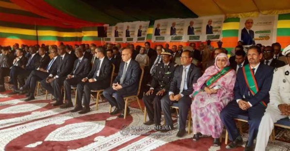 Le ministre du développement rural, M. Dy Ould Zeine, a effectué, mercredi, une visite de la ferme pilote d’Idini, mise en place par le projet régional d’appui à l’agriculture irriguée dans le Sahel en Mauritanie (PARISS) financé par la Banque Mondia Le ministre du développement rural, M. Dy Ould Zeine, a effectué, mercredi, une visite de la ferme pilote d’Idini, mise en place par le projet régional d’appui à l’agriculture irriguée dans le Sahel en Mauritanie (PARISS) financé par la Banque Mondia