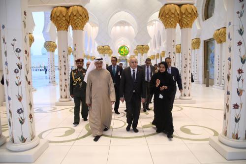 Le Président de la République visite la Grande Mosquée Cheikh Zayed à Abu Dhabi