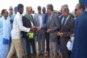 Tagant: Le ministre du développement rural visite des périmètres maraichers à Tamourt En’naj