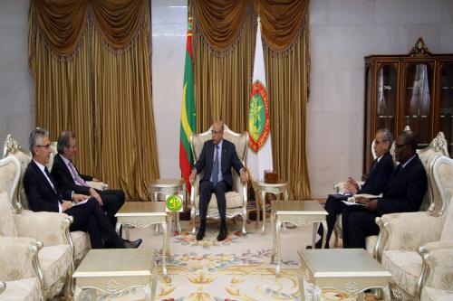 Le Président de la République reçoit l’Envoyé Spécial français pour le Sahel Le Président de la République reçoit l’Envoyé Spécial français pour le Sahel