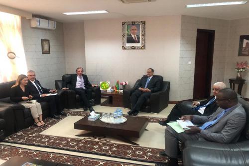 Le ministre des Affaires étrangères s’entretient avec l’envoyé spécial français pour le Sahel Le ministre des Affaires étrangères s’entretient avec l’envoyé spécial français pour le Sahel