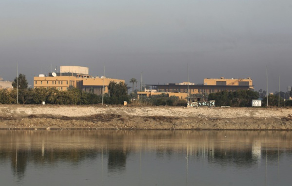 Irak: trois roquettes s'abattent près de l'ambassade américaine à Bagdad