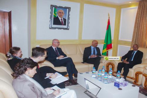 Le ministre de la Défense nationale reçoit en audience une mission de l’OTAN Le ministre de la Défense nationale reçoit en audience une mission de l’OTAN