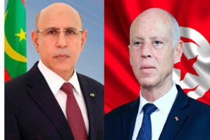 Le Président de la République reçoit en appel téléphonique de son homologue tunisien