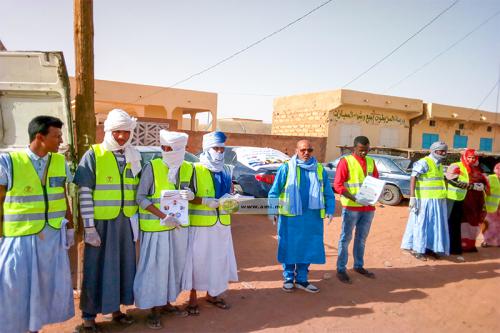 Aioun: l'association nationale d'assistance aux orphelins et aux handicapés distribue des quantités de produits d'hygiène Aioun: l'association nationale d'assistance aux orphelins et aux handicapés distribue des quantités de produits d'hygiène