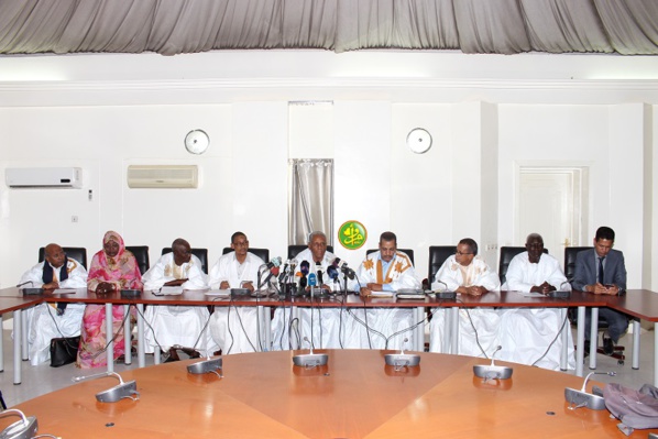 Commission d'enquête parlementaire : Dossier de vente des édifices publics Commission d'enquête parlementaire : Dossier de vente des édifices publics