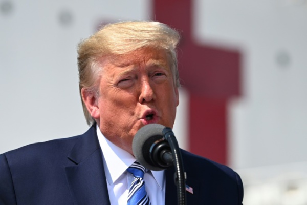 Trump envisage de placer l'Etat de New York en quarantaine Trump envisage de placer l'Etat de New York en quarantaine