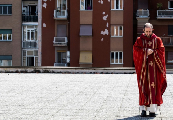 Coronavirus: encore fragile, la décrue a commencé en Italie Coronavirus: encore fragile, la décrue a commencé en Italie