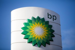 Aprés les excuses de BP Kosmos réduit ses dépenses pour cette année Aprés les excuses de BP Kosmos réduit ses dépenses pour cette année