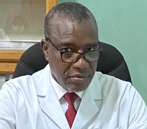 Pr. Mouhamadou Diagana : « Dans le cas du coronavirus, il est donc important que la population s’approprie les mesures de prévention individuelles et collectives pour éviter l’apparition de tableaux graves » Pr. Mouhamadou Diagana : « Dans le cas du coronavirus, il est donc important que la population s’approprie les mesures de prévention individuelles et collectives pour éviter l’apparition de tableaux graves »