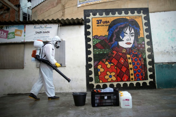 Coronavirus: dans les favelas du Brésil, on ne compte que sur soi
