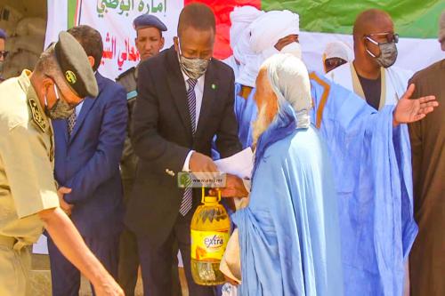 Distribution de 1000 paniers alimentaires aux populations pauvres dans la wilaya de l’Adrar Distribution de 1000 paniers alimentaires aux populations pauvres dans la wilaya de l’Adrar