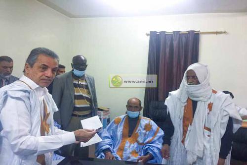 Nouadhibou : Aide financière de la commune de Nouadhibou à un groupe de citoyens Nouadhibou : Aide financière de la commune de Nouadhibou à un groupe de citoyens