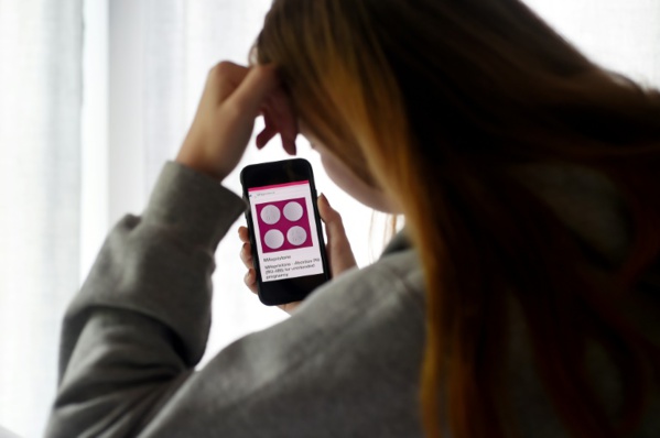 Avorter en achetant ses pilules sur internet, une réalité du confinement américain