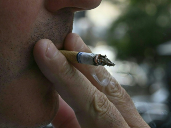 Confinement: un quart des fumeurs a augmenté sa consommation de tabac