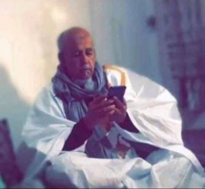 Asmaa Mint Bedidi raconte l'histoire de son père décédé du Covid 19 Asmaa Mint Bedidi raconte l'histoire de son père décédé du Covid 19