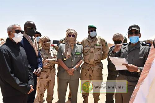 Les ministres de la Défense nationale et de l'intérieur visitent la ceinture de sécurité de la ville Nouakchott Les ministres de la Défense nationale et de l'intérieur visitent la ceinture de sécurité de la ville Nouakchott