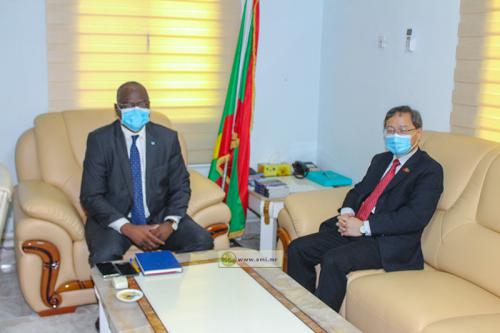 Le ministre de l'Enseignement supérieur reçoit l'ambassadeur de Chine Le ministre de l'Enseignement supérieur reçoit l'ambassadeur de Chine