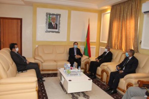 Le ministre de la Défense nationale s’entretient avec l’ambassadeur de Chine Le ministre de la Défense nationale s’entretient avec l’ambassadeur de Chine