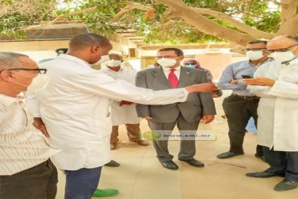 Le ministre de la Santé s'enquiert des conditions de prise en charge des malades de la covid au CHN Le ministre de la Santé s'enquiert des conditions de prise en charge des malades de la covid au CHN