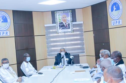 Cinq partis politiques rallient l’UPR Cinq partis politiques rallient l’UPR