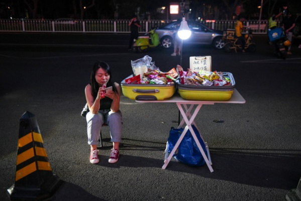 Dans la Chine post-Covid, les étals tentent de reprendre la rue Dans la Chine post-Covid, les étals tentent de reprendre la rue