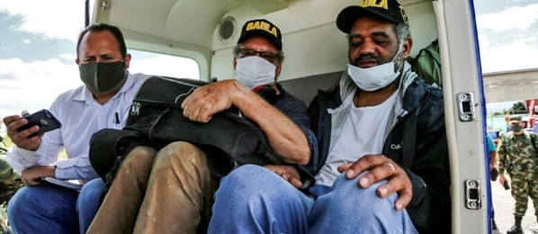 Colombie: l'armée libère un Suisse et un Brésilien otages de dissidents des Farc
