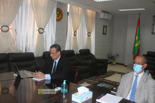Le ministre des Affaires étrangères participe, par visioconférence, à une réunion extraordinaire des ministres Arabes des Affaires étrangères Le ministre des Affaires étrangères participe, par visioconférence, à une réunion extraordinaire des ministres Arabes des Affaires étrangères