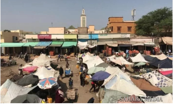 Des perturbations au niveau du point de passage d’ELKARKARATT inquiète les commerçants mauritaniens Des perturbations au niveau du point de passage d’ELKARKARATT inquiète les commerçants mauritaniens