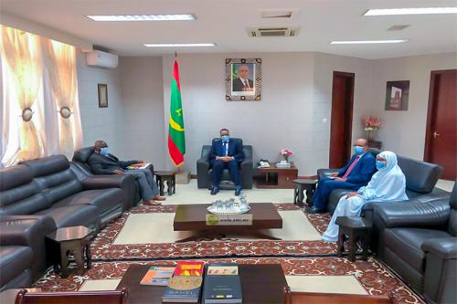 Le ministre des Affaires étrangères reçoit le coordinateur résident du système des Nations Unies en Mauritanie Le ministre des Affaires étrangères reçoit le coordinateur résident du système des Nations Unies en Mauritanie