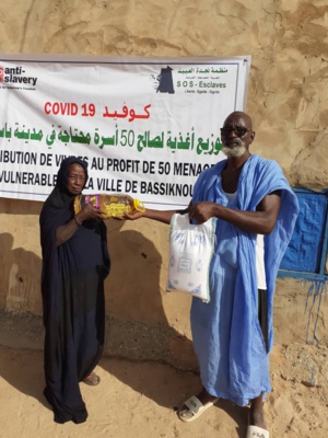 SOS Esclaves: Campagne de sensibilisation contre les MGF SOS Esclaves: Campagne de sensibilisation contre les MGF