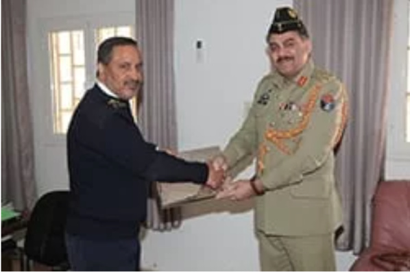 Mauritanie : nomination d’un nouveau commandant de l’académie navale Mauritanie : nomination d’un nouveau commandant de l’académie navale