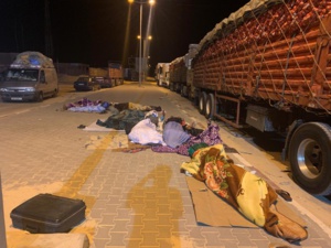 Appel à l’aide de Mauritaniens, bloqués au passage de Guergarat Appel à l’aide de Mauritaniens, bloqués au passage de Guergarat