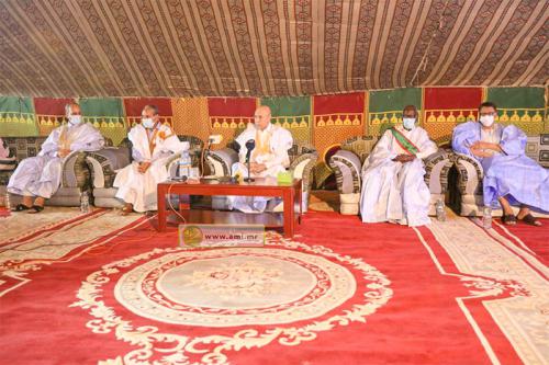 Le Président de la République tient une réunion de cadres à Kaédi avec les cadres et les notables de la wilaya du Gorgol