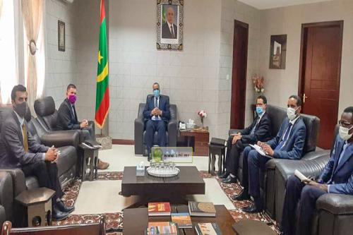 Le ministre des Affaires étrangères s’entretient avec l’ambassadeur des États Unis d’Amérique Le ministre des Affaires étrangères s’entretient avec l’ambassadeur des États Unis d’Amérique