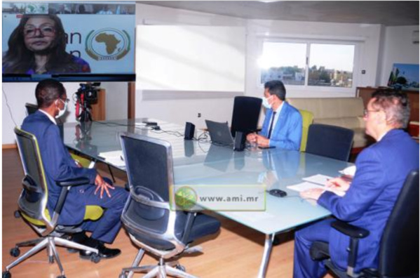 Le ministre du Pétrole participe à une plateforme sur l'initiative de production d'électricité Le ministre du Pétrole participe à une plateforme sur l'initiative de production d'électricité