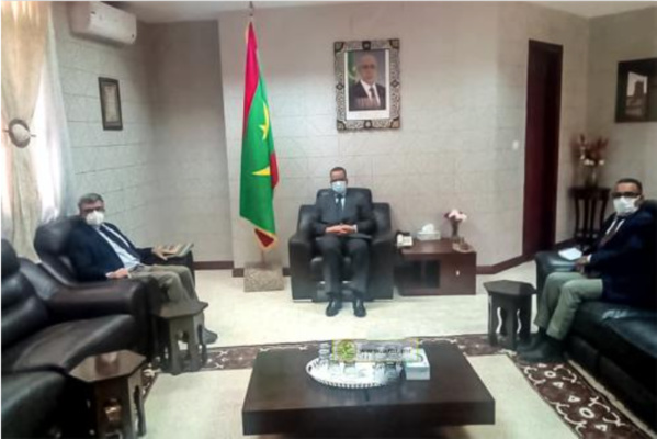 Le ministre des affaires étrangères reçoit l’ambassadeur chef de la délégation de l’UE Le ministre des affaires étrangères reçoit l’ambassadeur chef de la délégation de l’UE