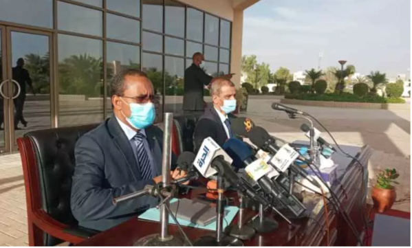 Le ministre de l’équipement révèle la révision de l’accord relatif à la construction du quai des conteneurs au PANPA Le ministre de l’équipement révèle la révision de l’accord relatif à la construction du quai des conteneurs au PANPA